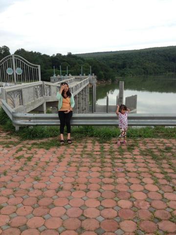 041Panthong001.jpg