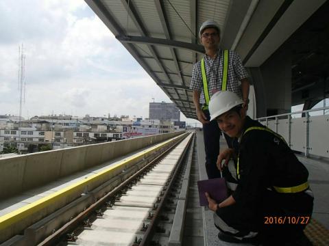 052Nong002.jpg