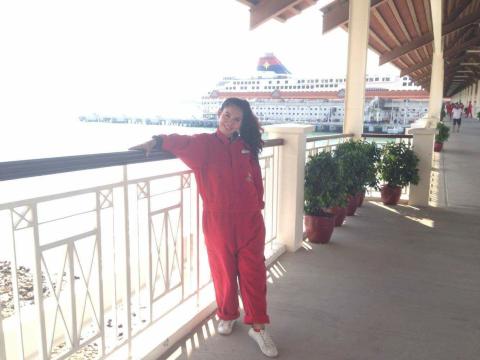 096Ann010.jpg