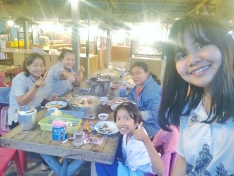 240 Joy out for dinner with her family.jpg